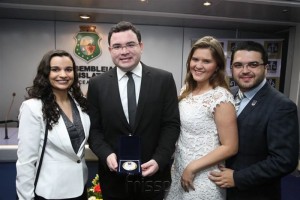 Dra. Camila Pereira, Dr. Vladimir Macêdo, Ana Lídia Macêdo e Dr. Coelho Neto.