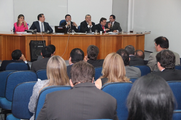 OAB-CE realiza última sessão do triênio 2010/2012