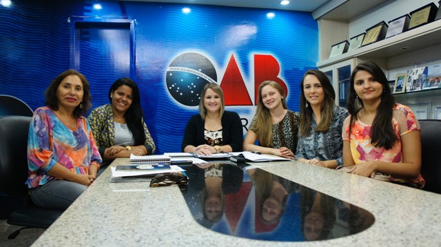 OAB-CE firma parceria com a PMF para divulgar lei Maria da Penha