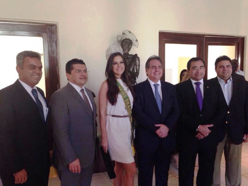 Miss Brasil 2014, Melissa Gurgel, agradece a OAB-CE pelo empenho contra a xenofobia