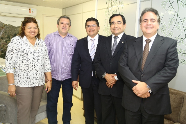 OAB Educar: OAB-CE e Secretaria de Educação de Fortaleza renovam parceria