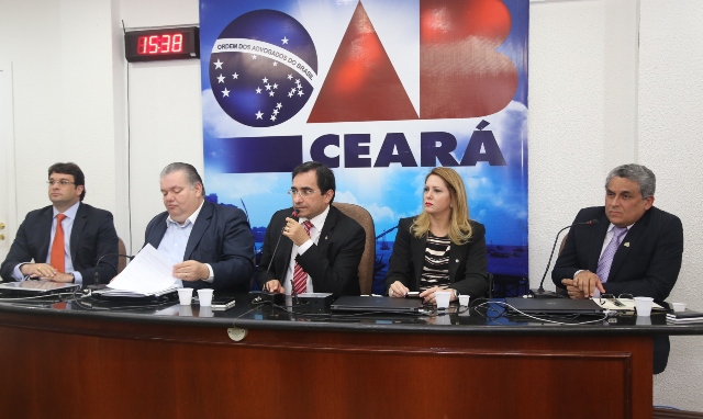 Audiência na OAB-CE debate mudanças do ISS para sociedades de advogados
