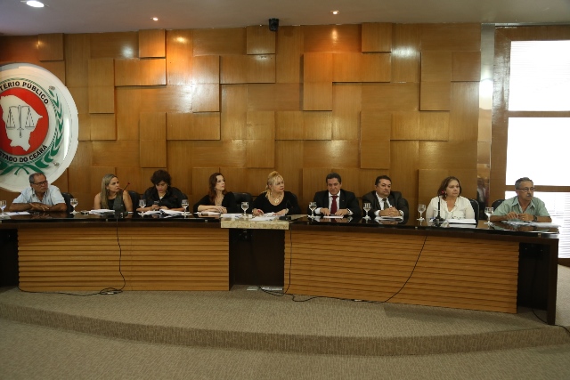 Secretaria Municipal de Saúde tem 15 dias para abastecer postos com  medicamentos – OAB-CE – Ordem dos Advogados do Estado do Ceará