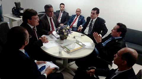 Presidência acompanha comissão de Defesa das Prerrogativas em visita ao FCB